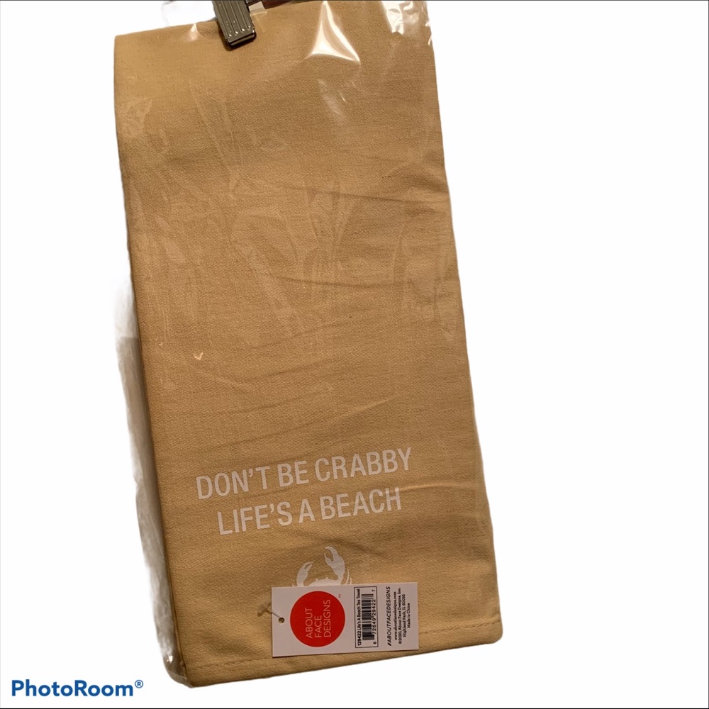 About Face Designs kitchen tea towel Don’t Be Crabby‎ Life’s A Beach beige new